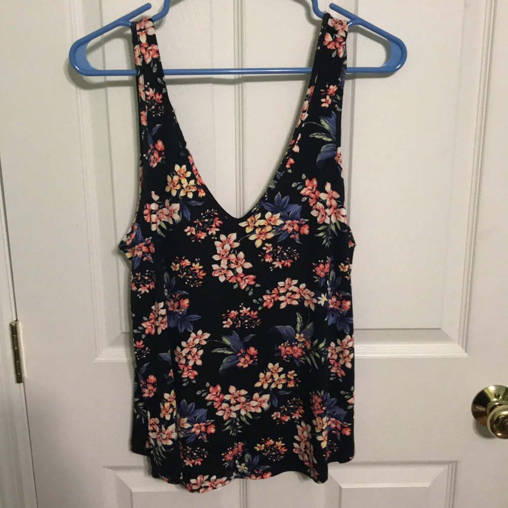 Black floral tank top